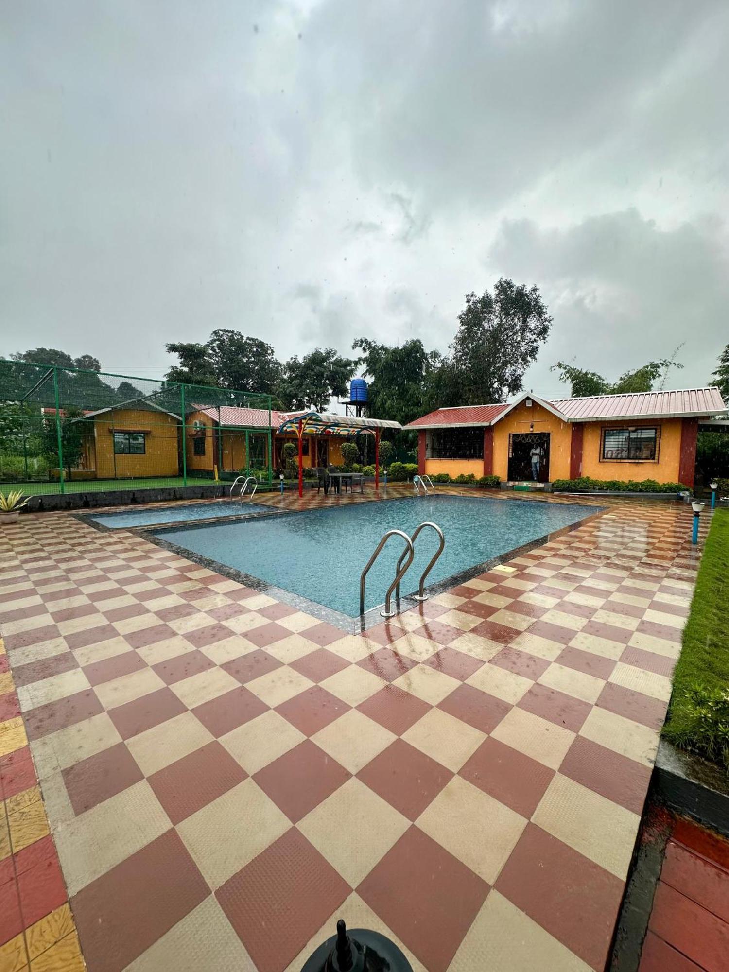 Karjat Ap Resort Εξωτερικό φωτογραφία